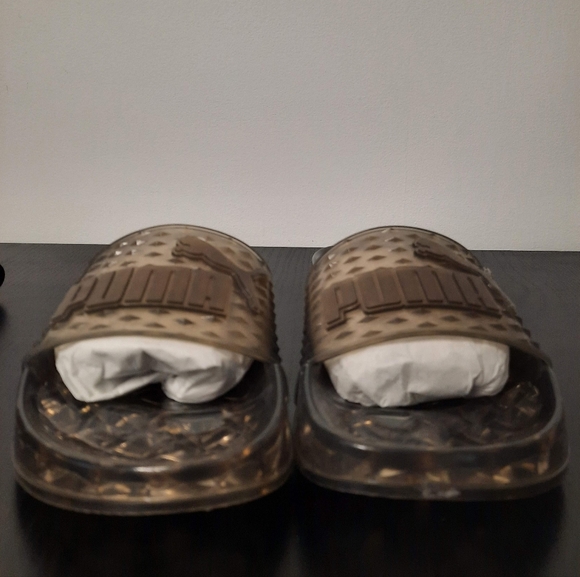 RIHANNA FENTY PUMA JELLY SLIDES IN BLACK - Picture 3 of 4